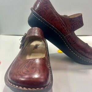 Alegria Women's Brown Embossed Leather Mary Jane Shoes EU38/8-8.5